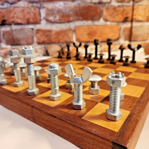 Steampunk Nuts and Bolts Chess Set – Full 32 Metal Pieces – Industrial Punk VTG - Picture 1 of 11